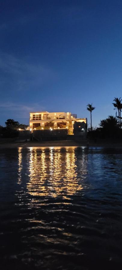 Beachfront Bed & Breakfast San Jose  Exterior foto